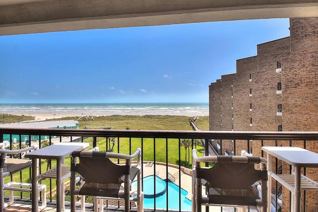 Sunrises And Ocean Views In This 2 Bedroom 2 Bath Port Aransas Luaran gambar