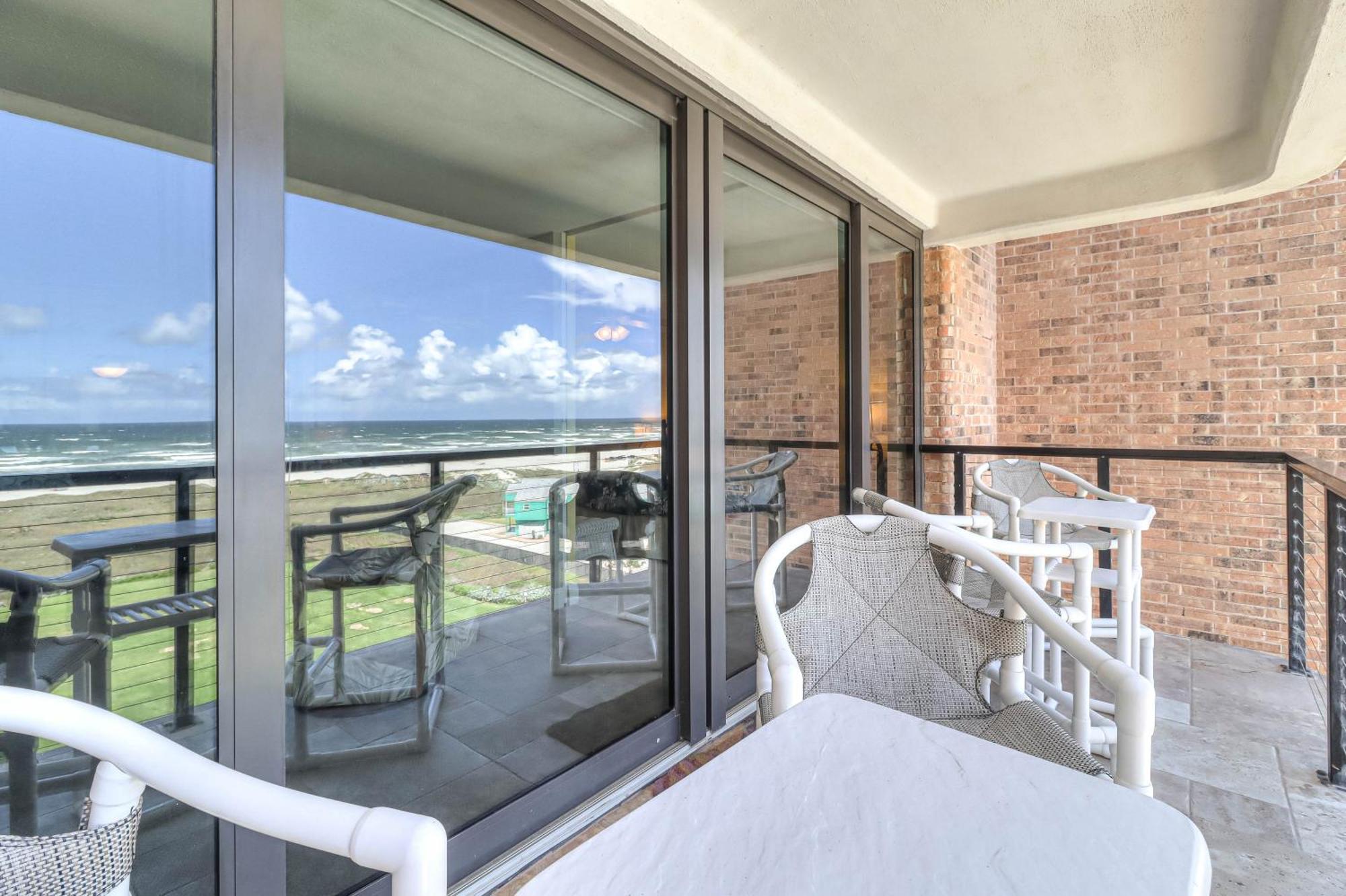 Sunrises And Ocean Views In This 2 Bedroom 2 Bath Port Aransas Luaran gambar
